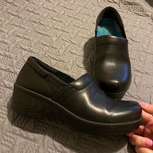 Dr scholls non slip shoes